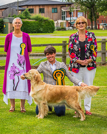 BEST IN SHOW 192 BITCH + JUDGES
